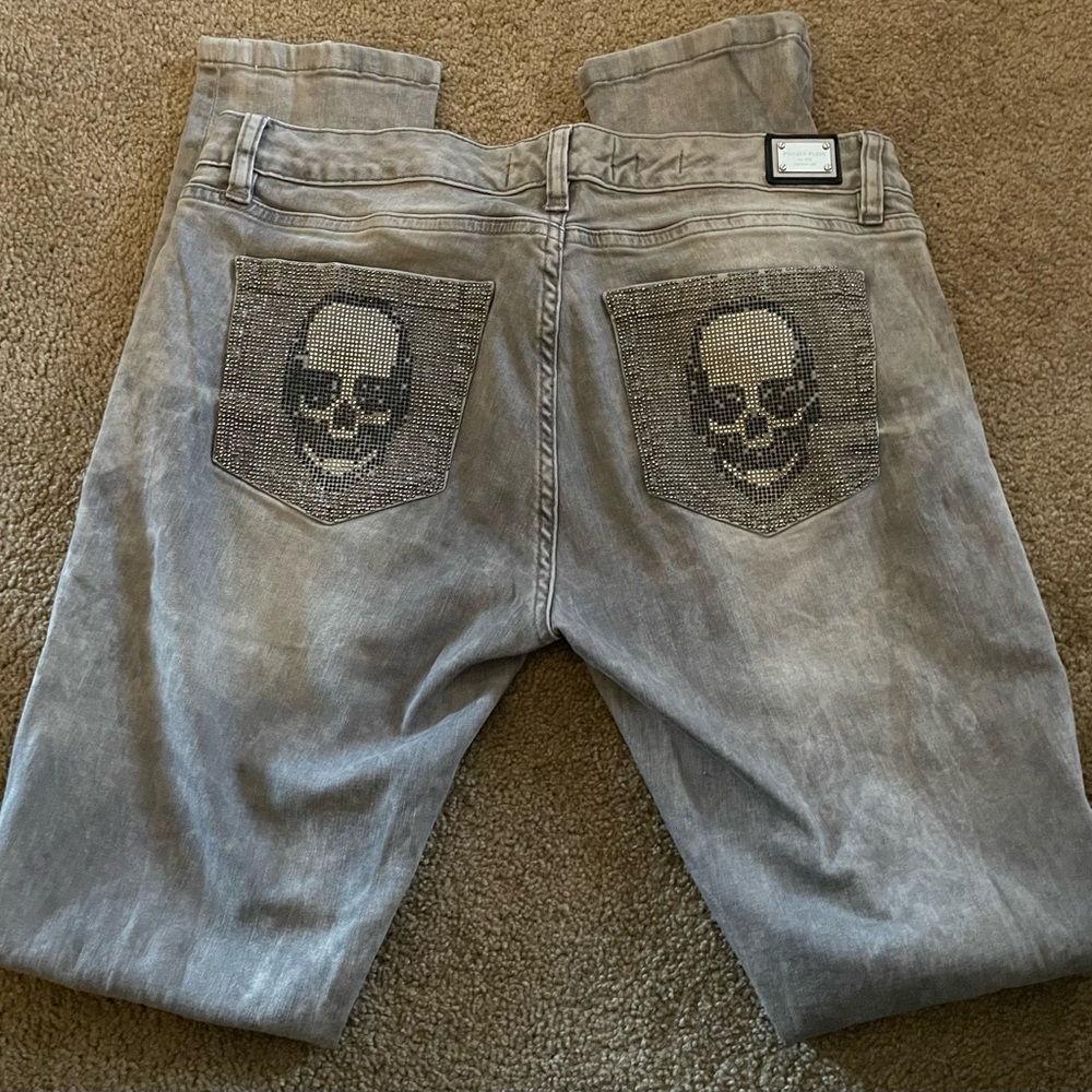 Philipp Plein Gray Skinny Jeans with Skull Design